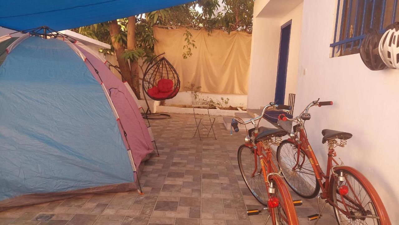 Mango Haus Ostello Aqaba Esterno foto